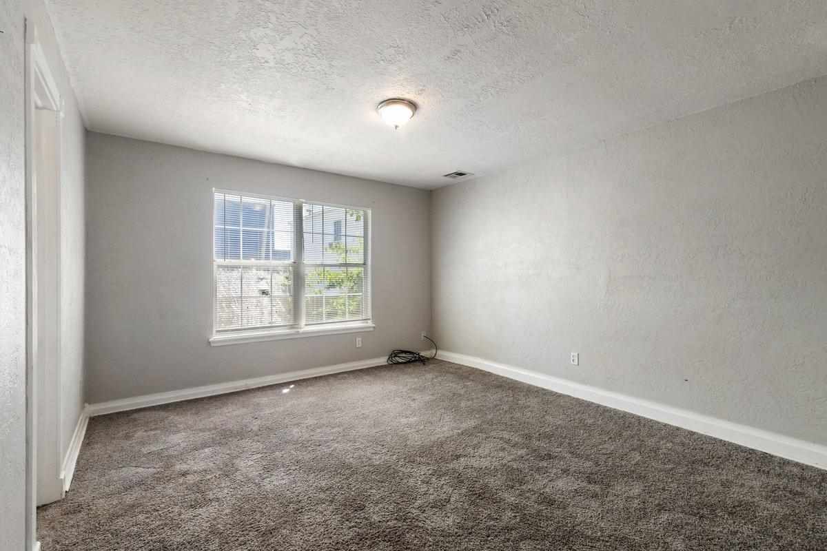 9 NW 7th St, Lawton, OK, 00000