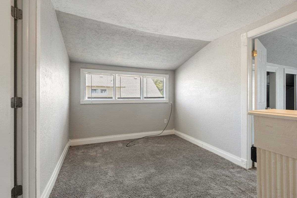 9 NW 7th St, Lawton, OK, 00000
