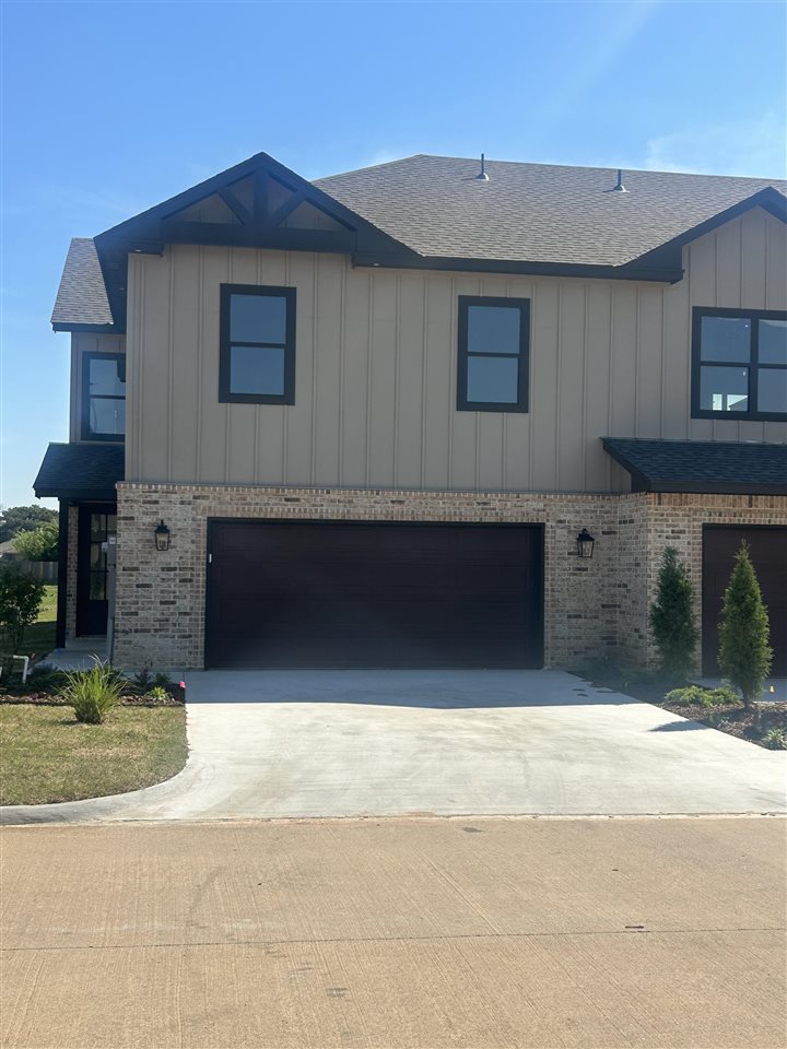 3006 NE Heritage Dr, Lawton, OK, 73507