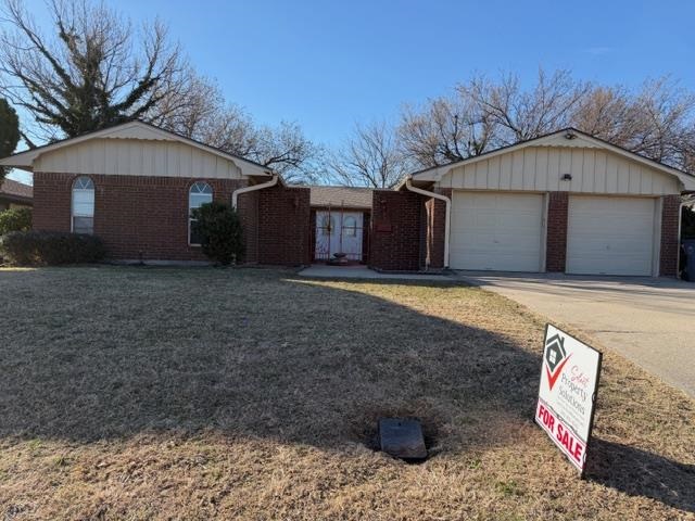 2304 NW Nottingham Dr, Lawton, OK, 73505-3106