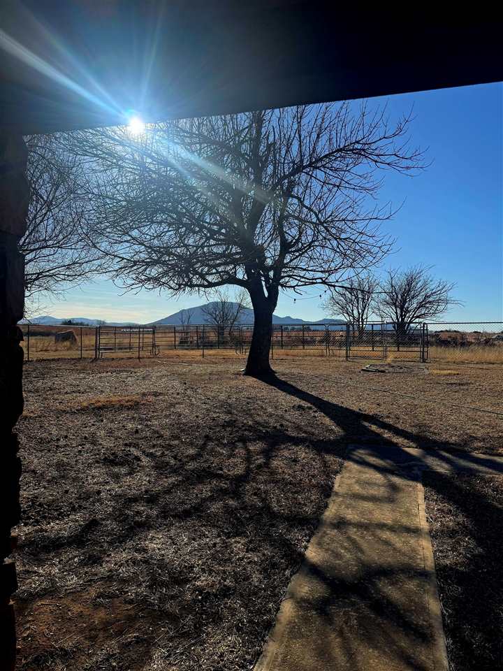 160 West Lake Dr., Medicine Park, OK, 73557