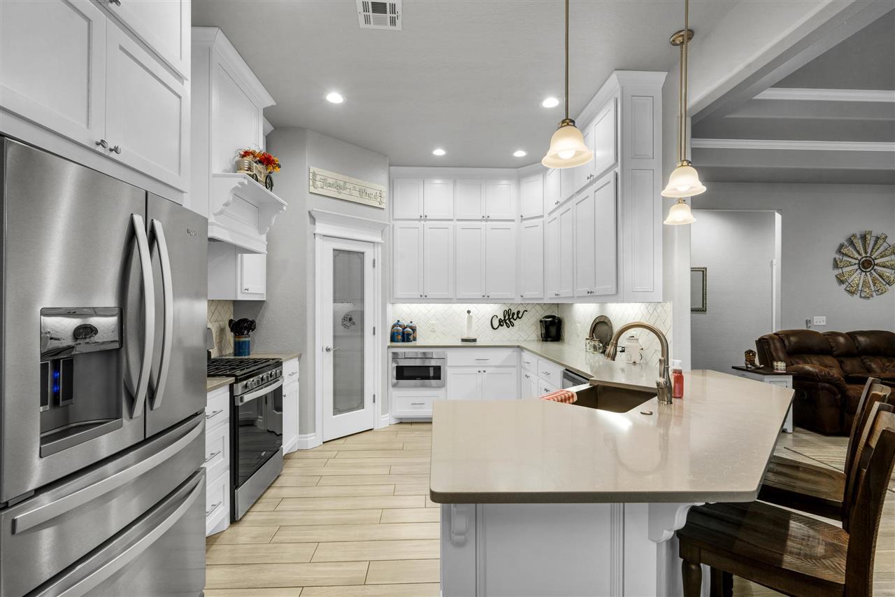 13111 Bentley Dr, Elgin, OK, 73538