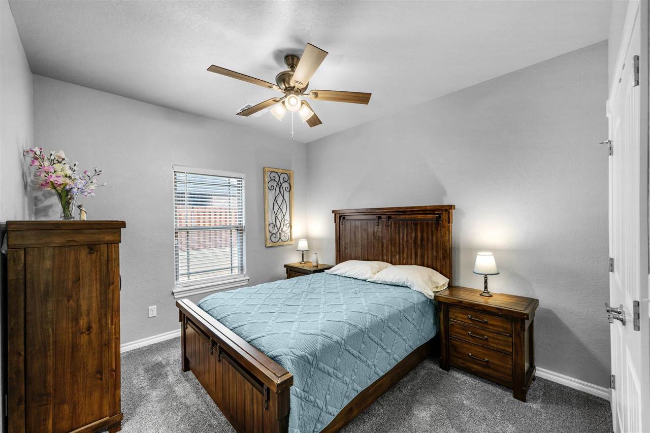 13111 Bentley Dr, Elgin, OK, 73538