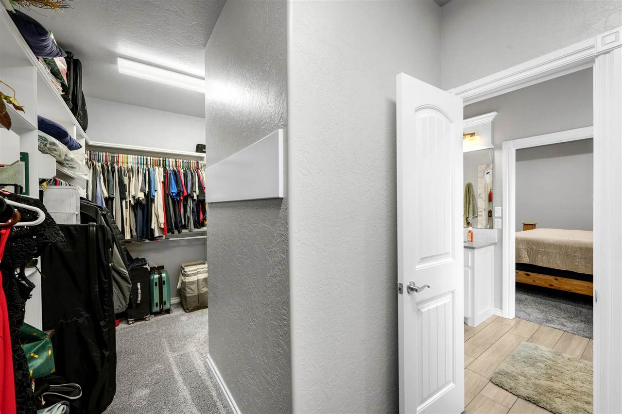 13111 Bentley Dr, Elgin, OK, 73538