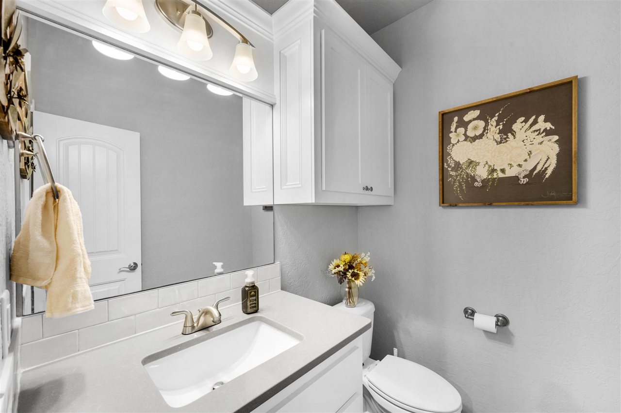 13111 Bentley Dr, Elgin, OK, 73538