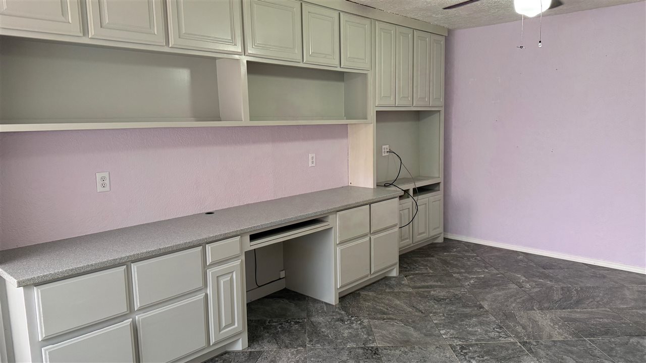 491 Holstein Circle, Sterling, OK, 73567