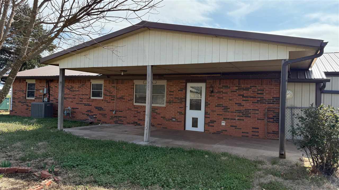 491 Holstein Circle, Sterling, OK, 73567