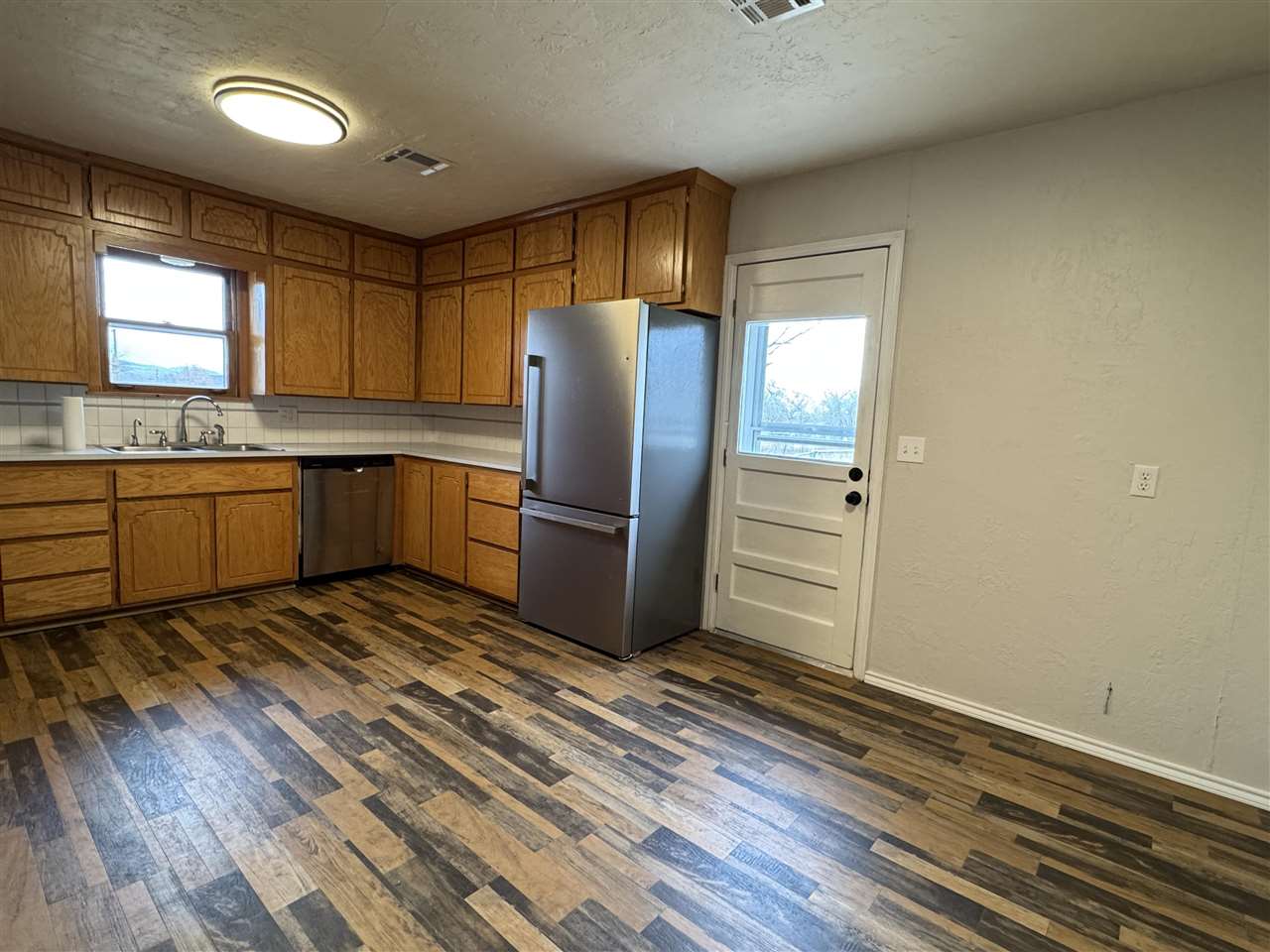 206 C Ave, Cache, OK, 73527