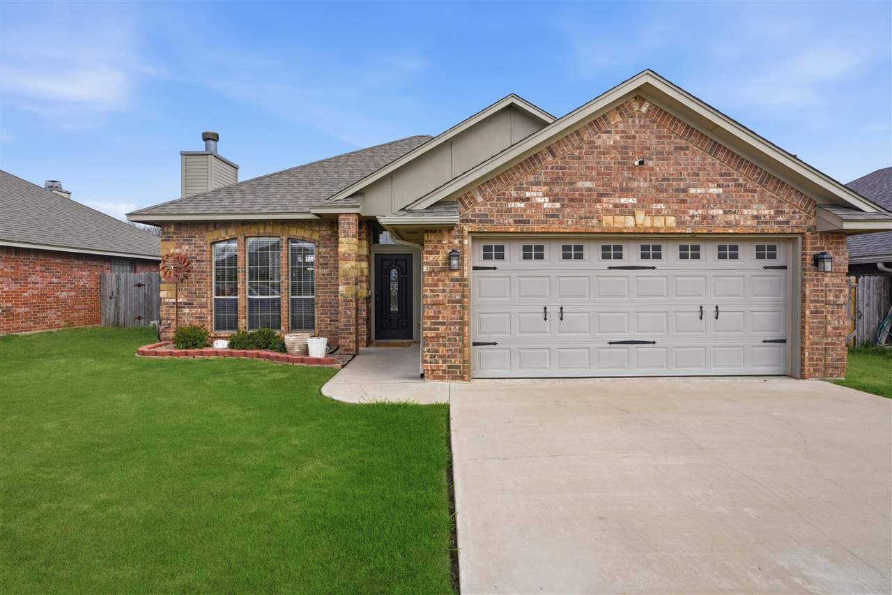 205 NW Cherry Ave, Cache, OK, 73527