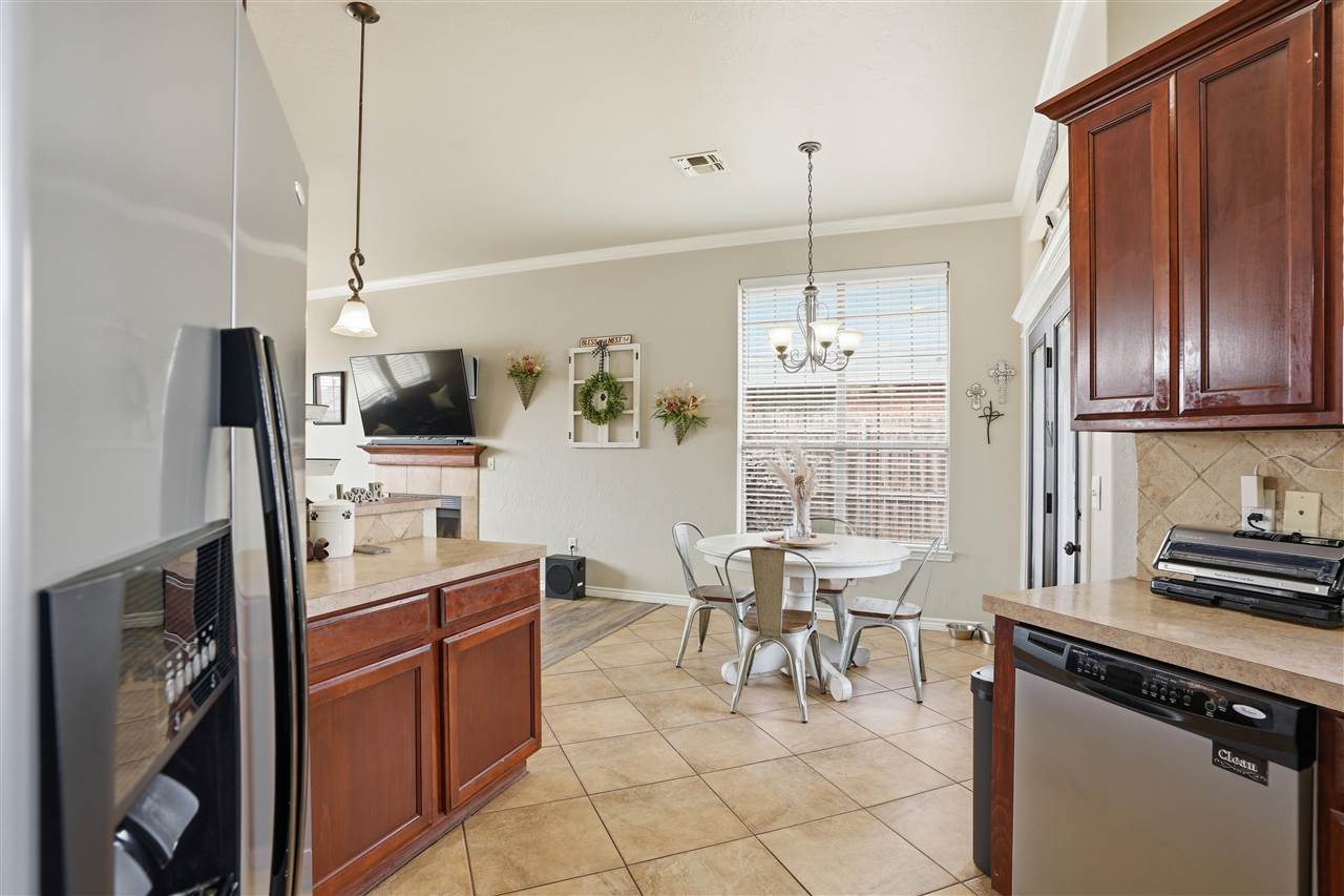 205 NW Cherry Ave, Cache, OK, 73527