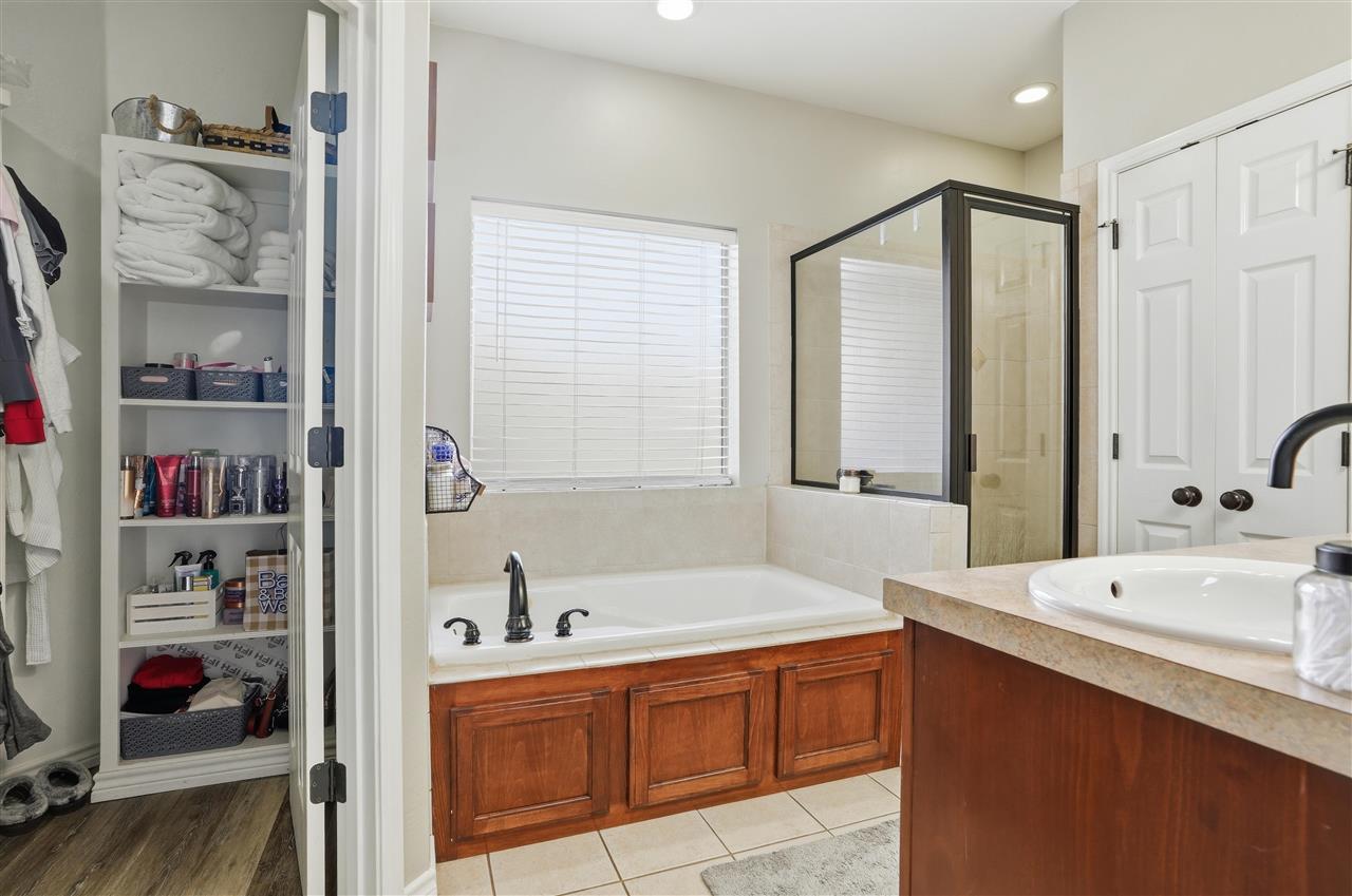 205 NW Cherry Ave, Cache, OK, 73527