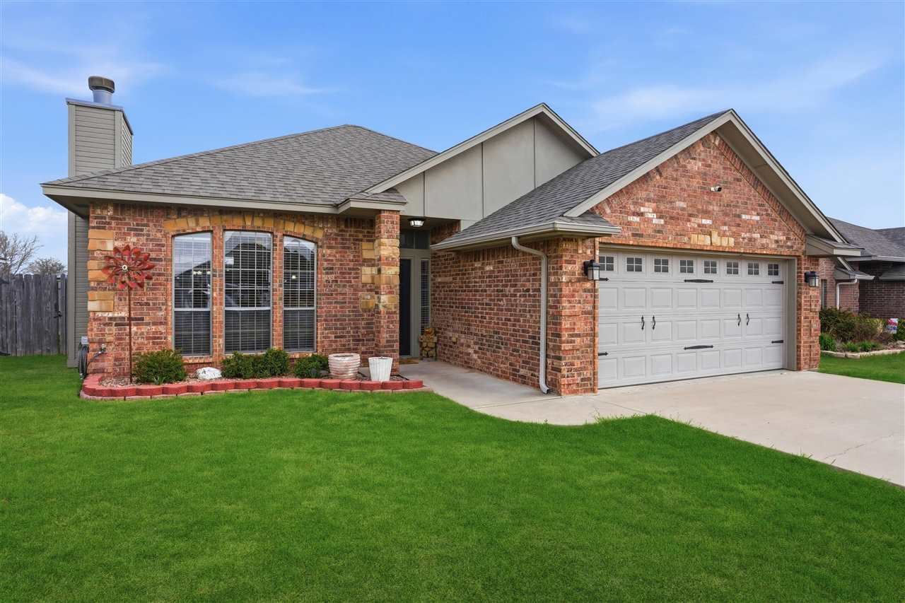 205 NW Cherry Ave, Cache, OK, 73527