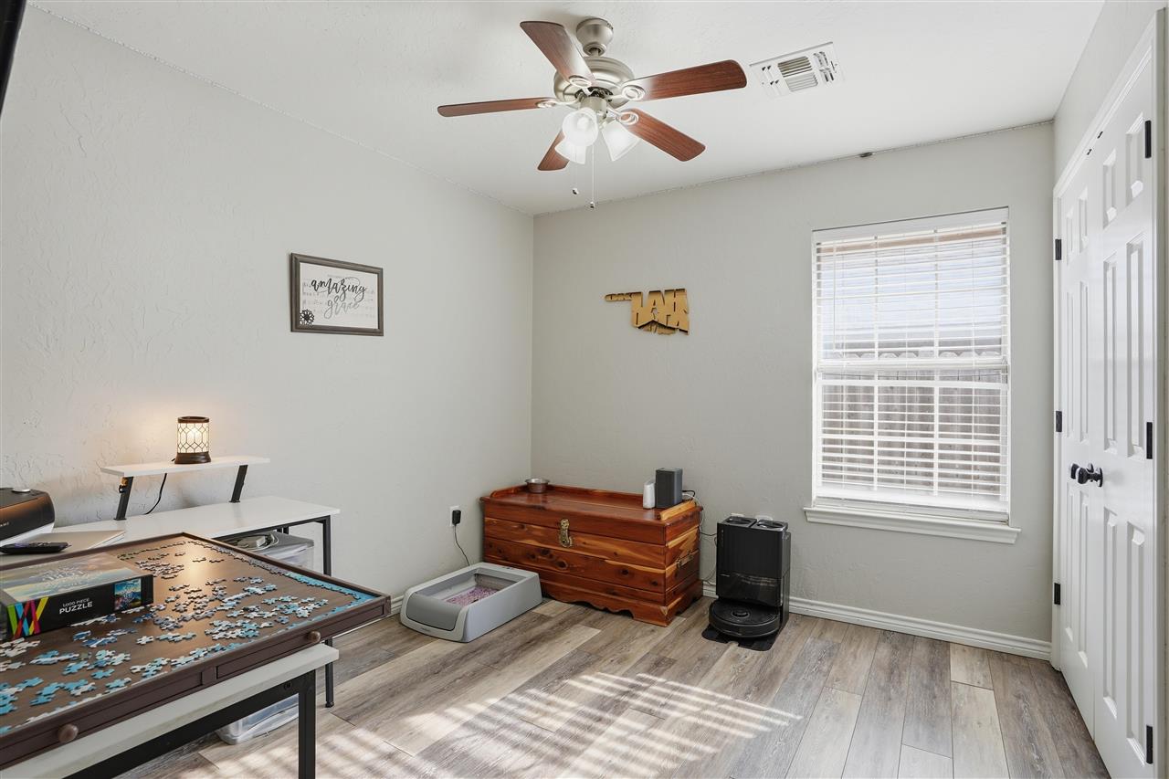 205 NW Cherry Ave, Cache, OK, 73527