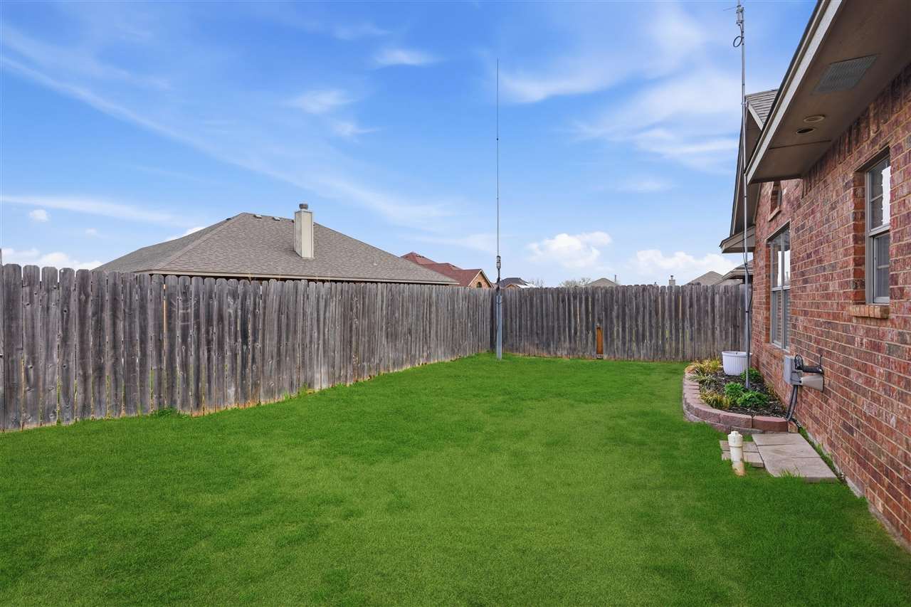 205 NW Cherry Ave, Cache, OK, 73527