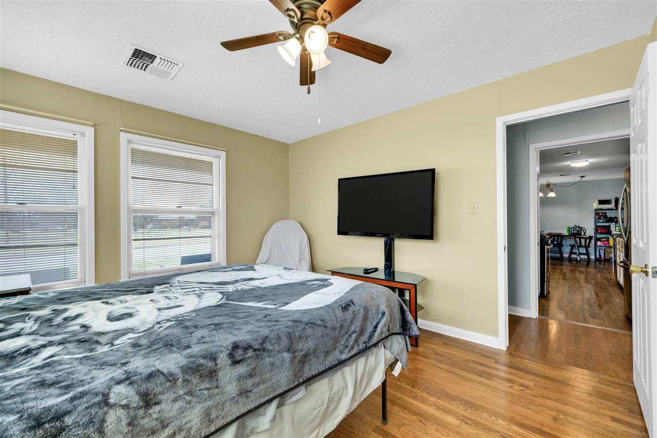 2111 NW Dearborn Ave, Lawton, OK, 73505