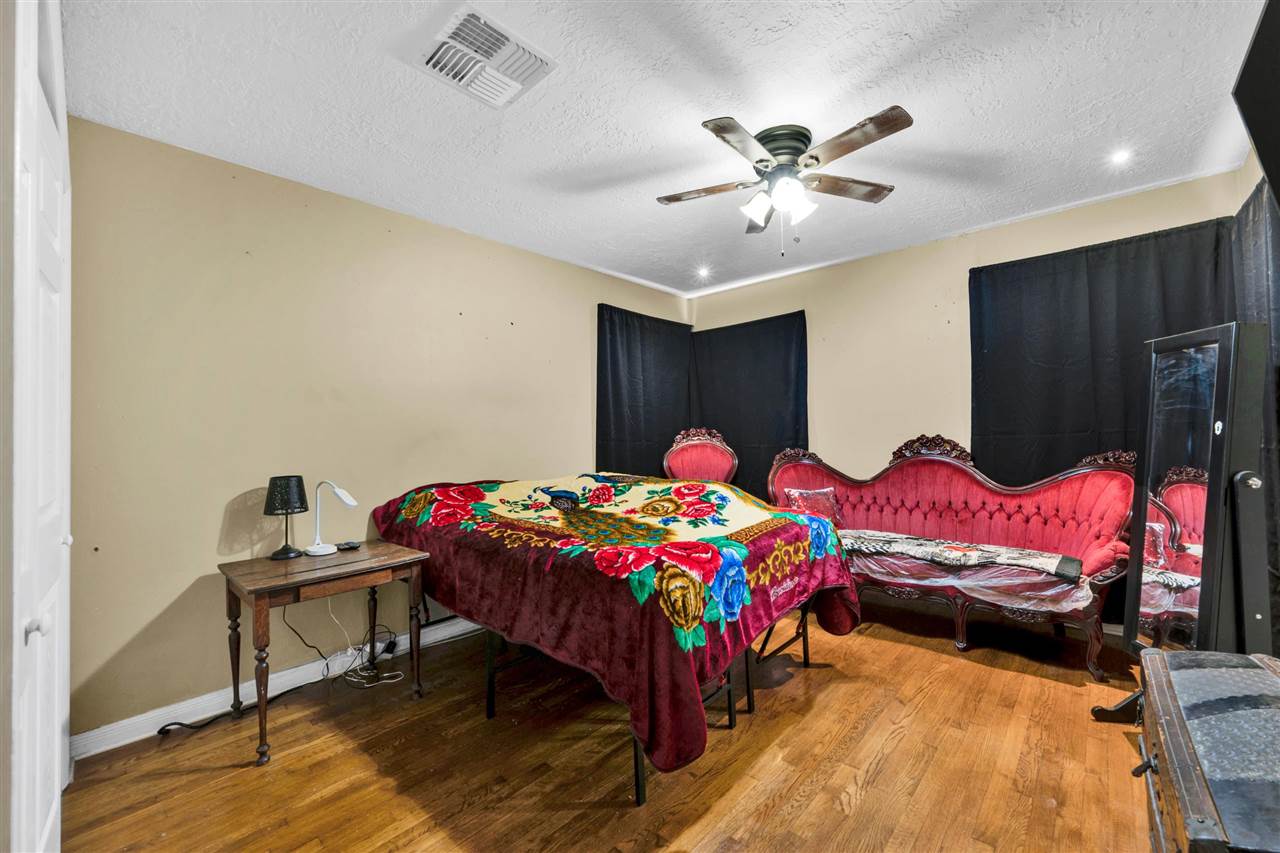 2111 NW Dearborn Ave, Lawton, OK, 73505
