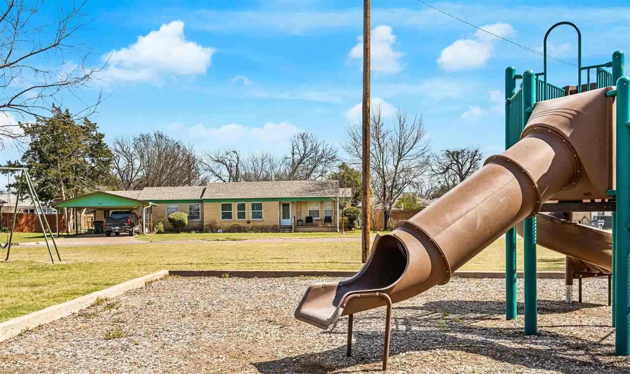 2111 NW Dearborn Ave, Lawton, OK, 73505