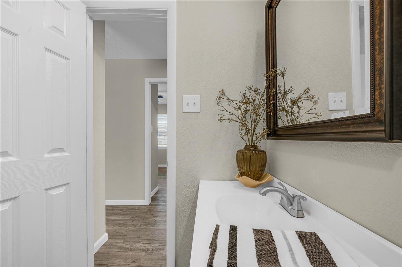 5341 NW Glenn Ave, Lawton, OK, 73505