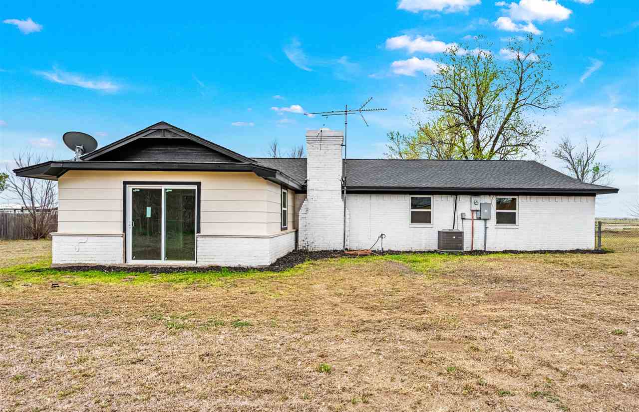 854 County Road 1315, Chickasha, OK, 73018