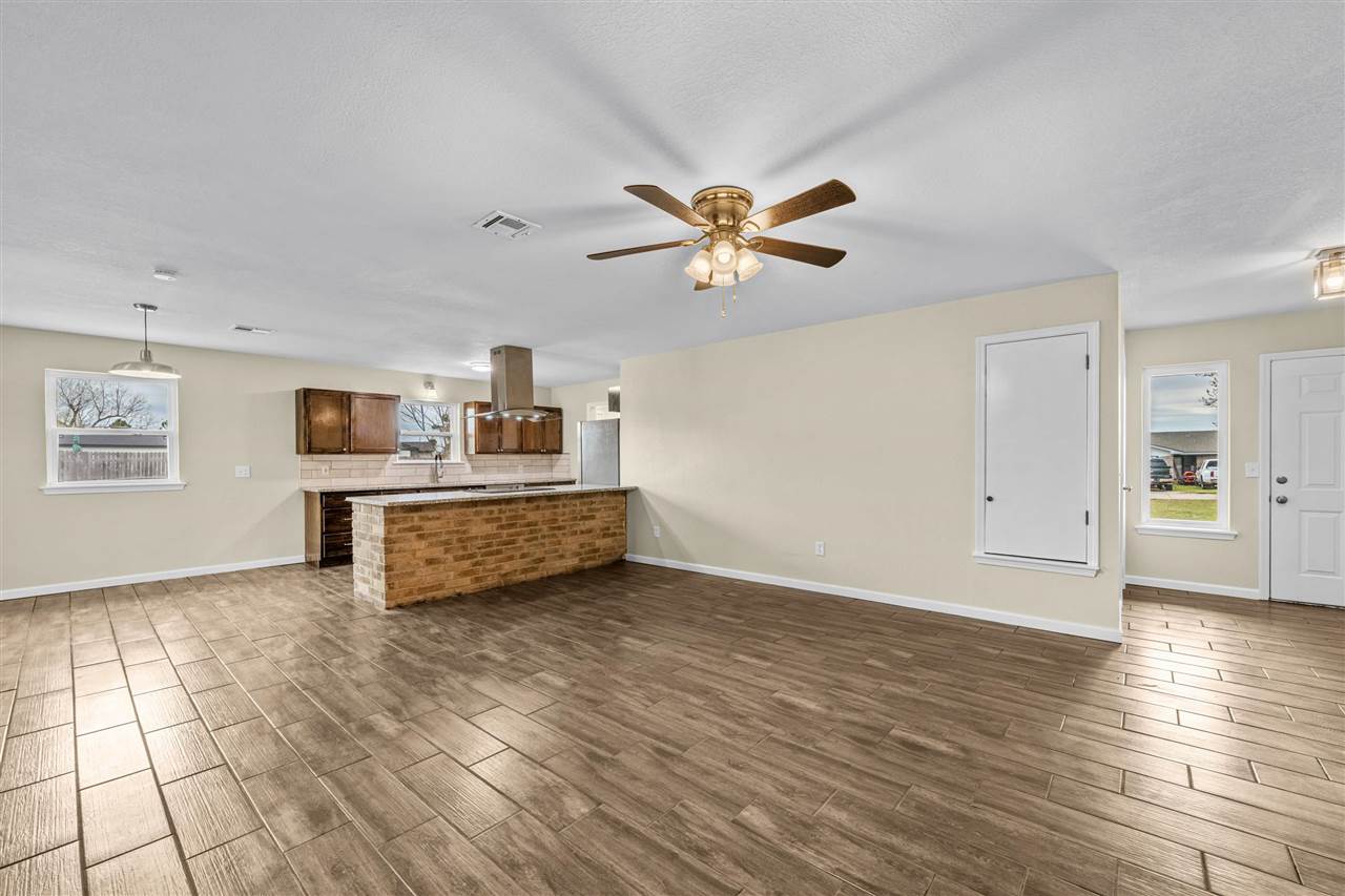 854 County Road 1315, Chickasha, OK, 73018