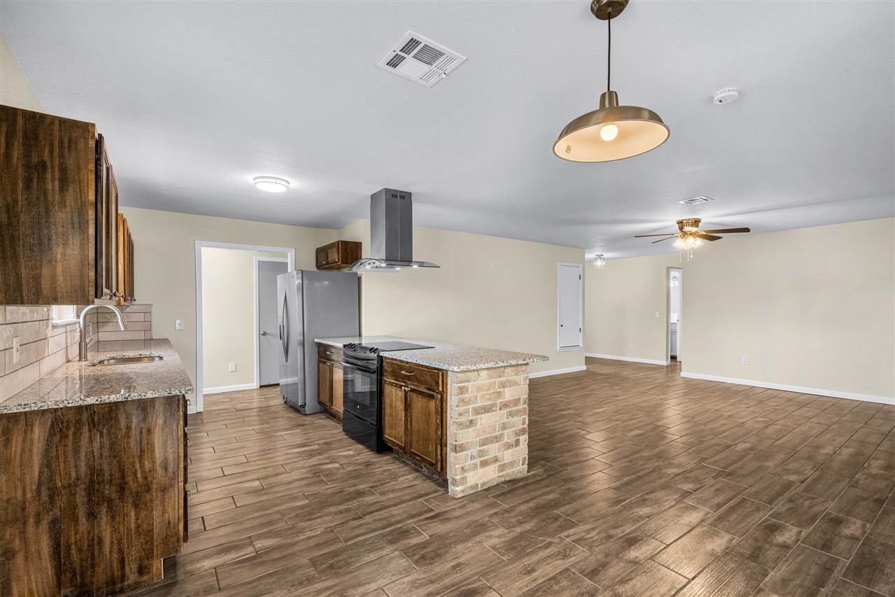 854 County Road 1315, Chickasha, OK, 73018