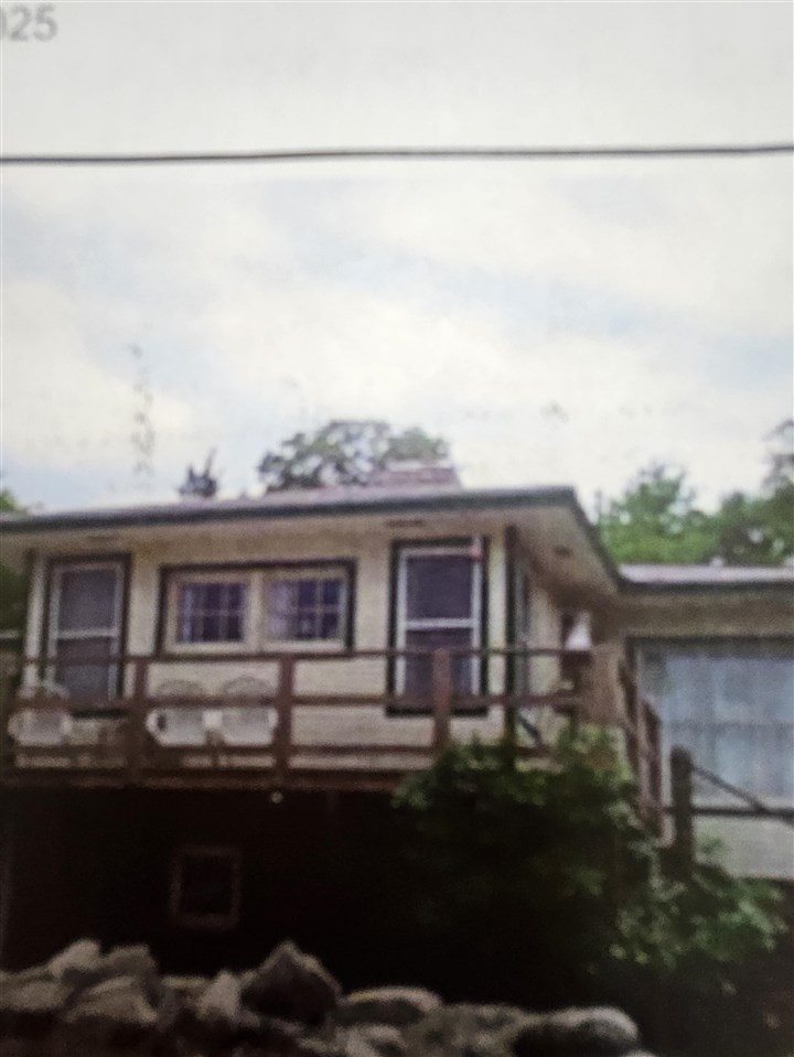 166 W Lake Dr, Medicine Park, OK, 73507-7788