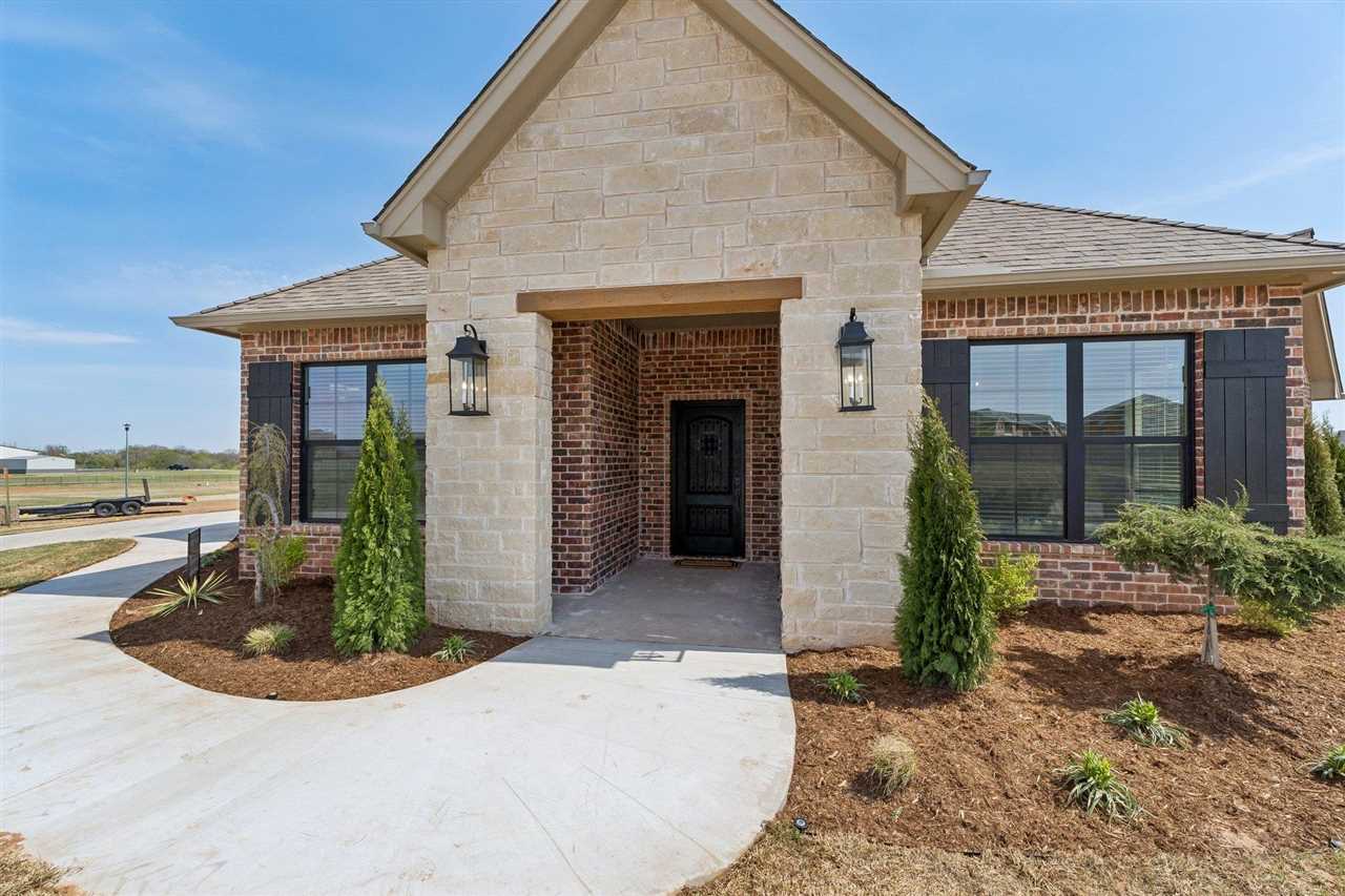 1113 NW St James Place, Lawton, OK, 73505
