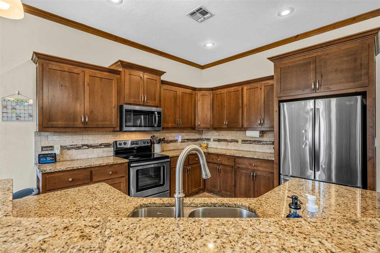 1420 Limestone Way, Elgin, OK, 73538-1401