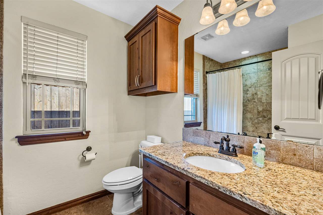 1420 Limestone Way, Elgin, OK, 73538-1401