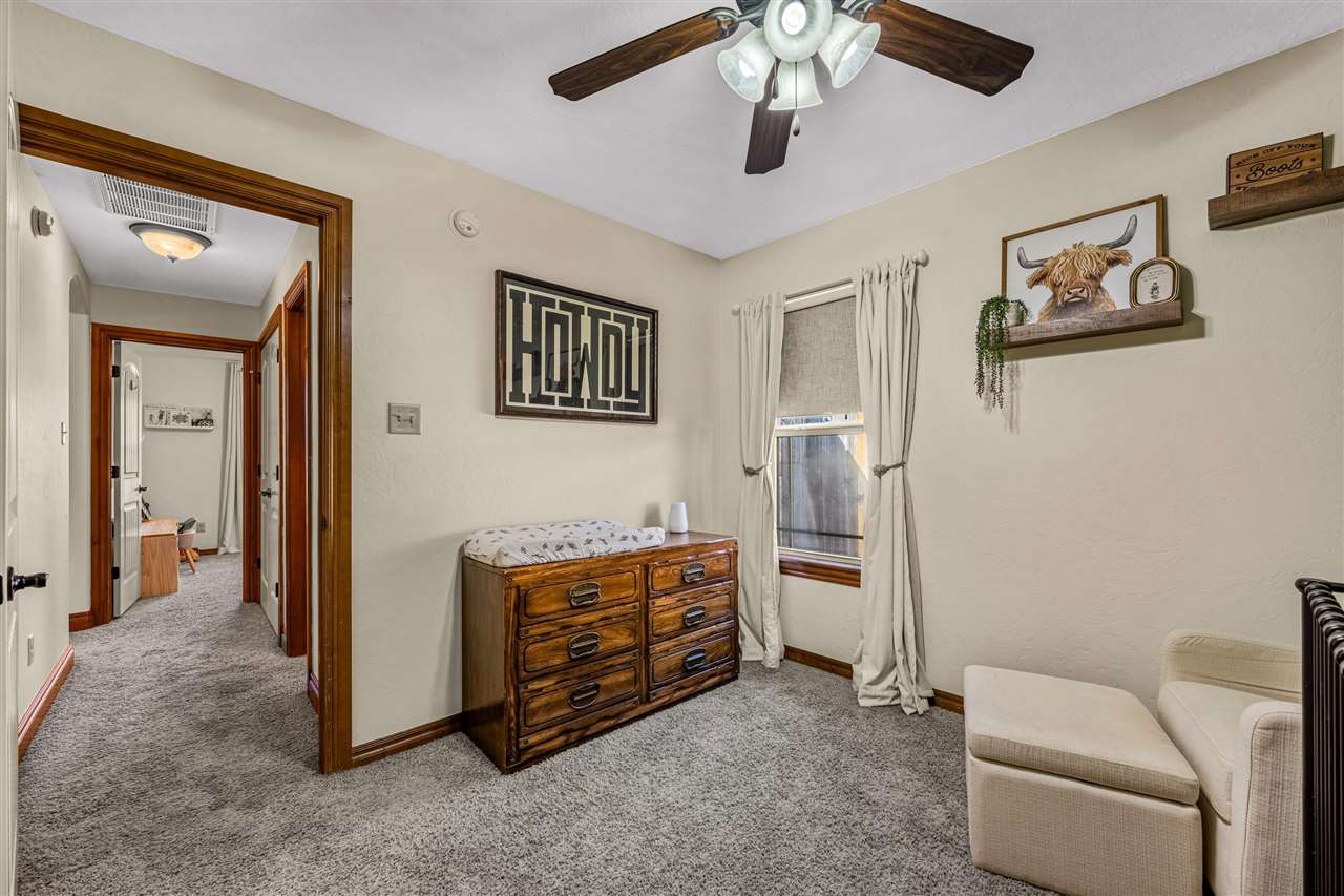 1420 Limestone Way, Elgin, OK, 73538-1401