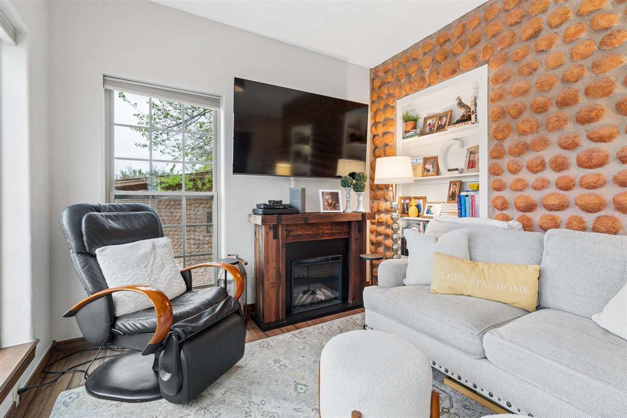 160 West Lake Dr., Medicine Park, OK, 73557