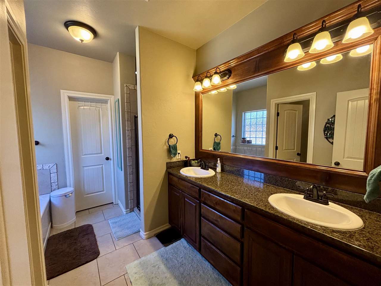 11 NE Summerwood Dr, Elgin, OK, 73538