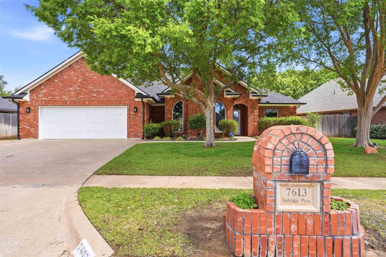 3102 NE Heritage Dr, Lawton, OK, 73507