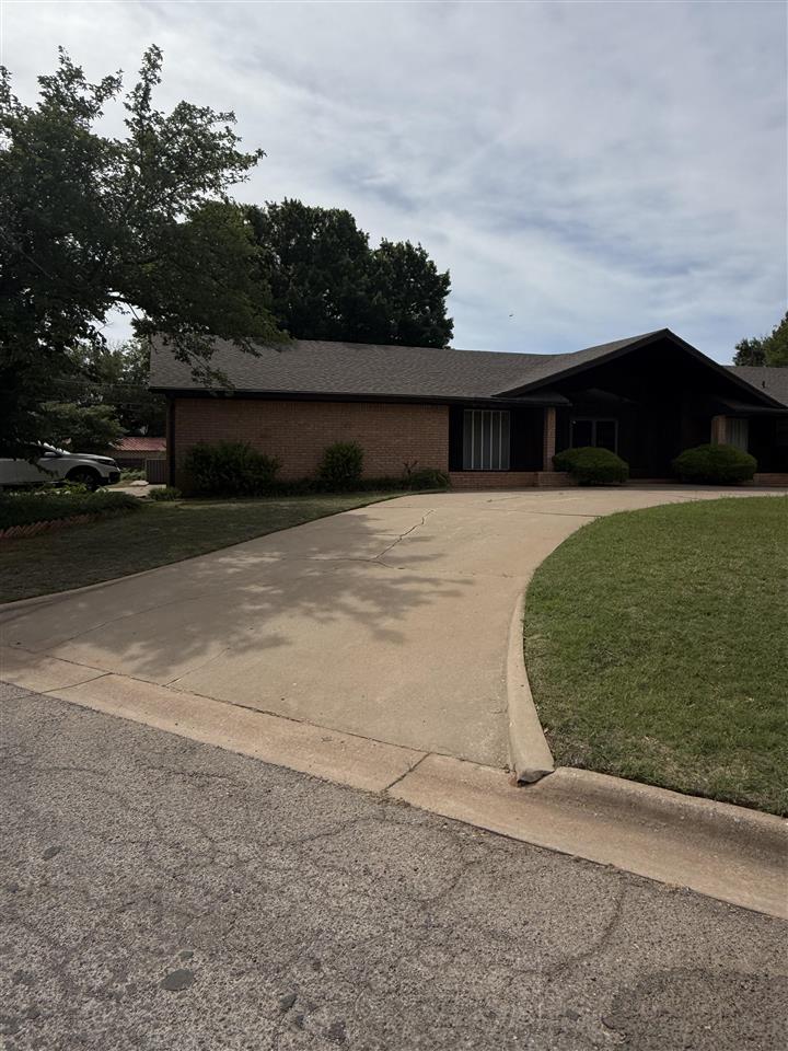 1104 Wall St, Frederick, OK, 73542