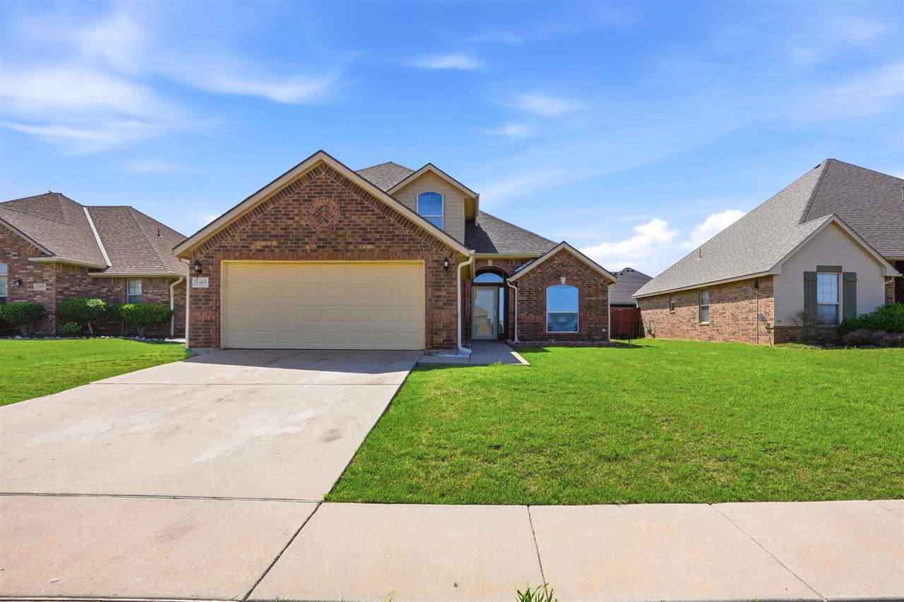 FEATURED PROPERTIES