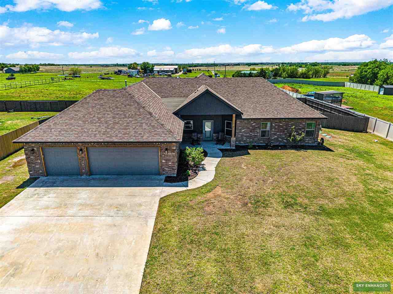 FEATURED PROPERTIES