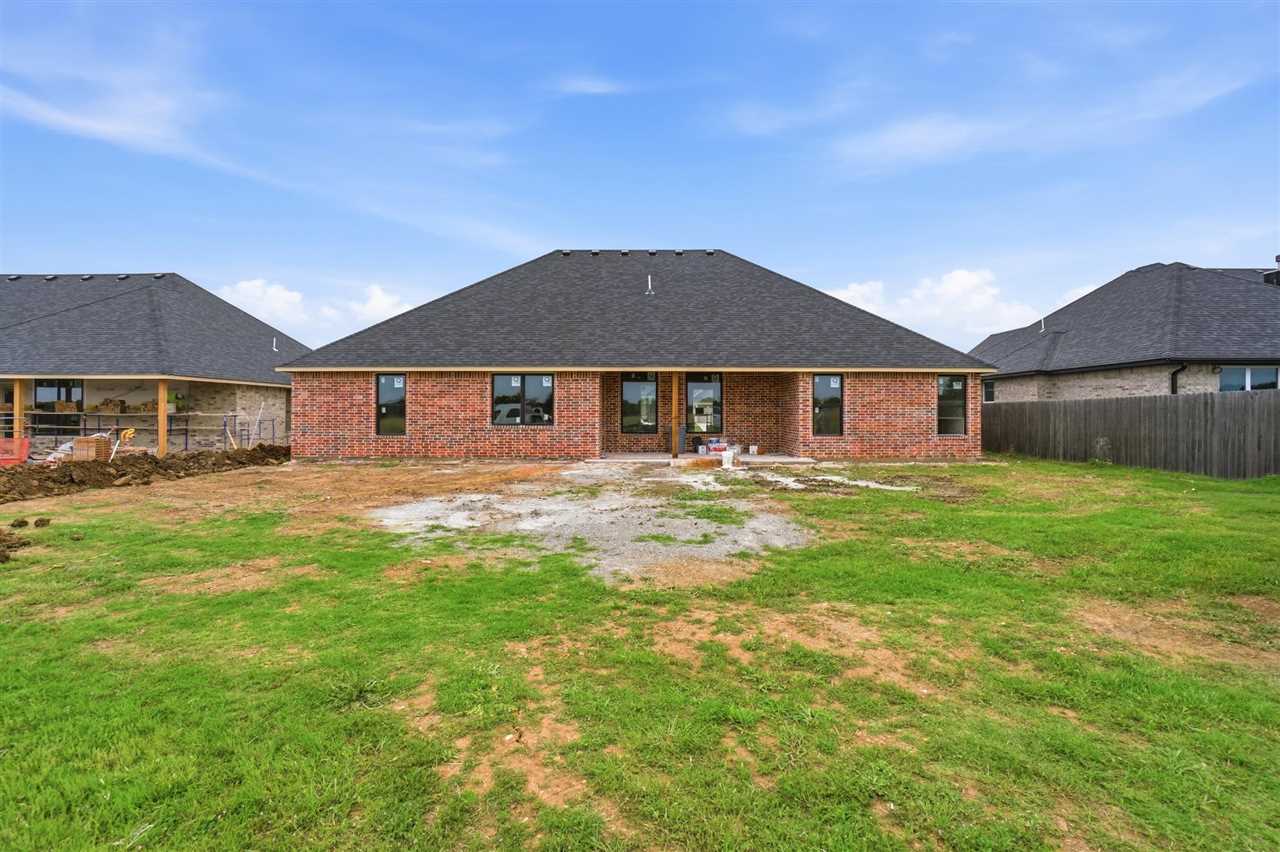 2413 NE Falcon Ln, Lawton, OK, 73507