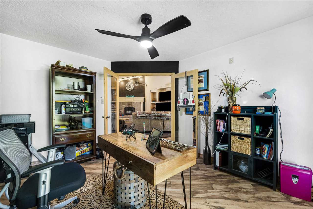 15897 W Gore Blvd, Cache, OK, 73527-3107