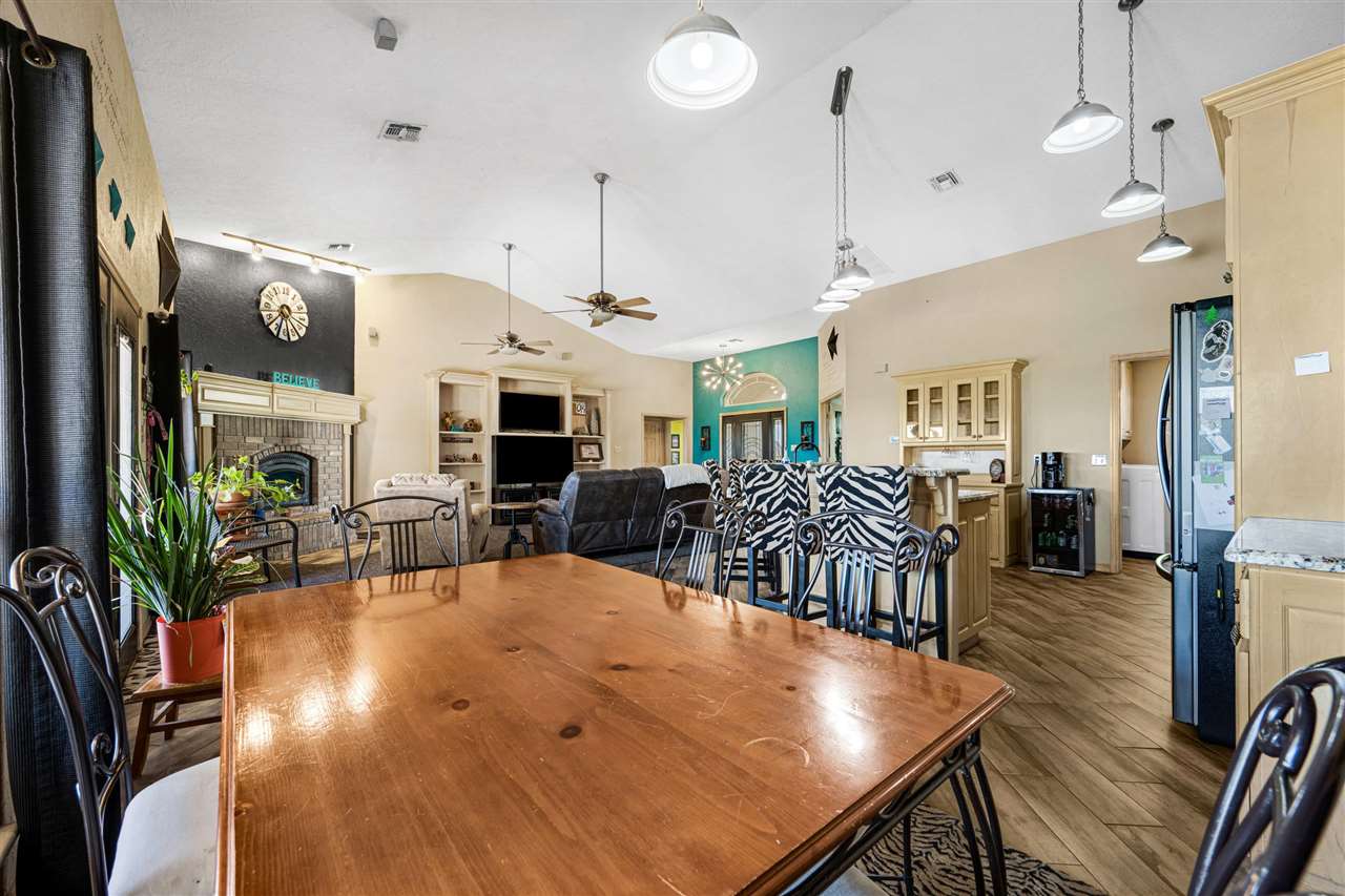 15897 W Gore Blvd, Cache, OK, 73527-3107