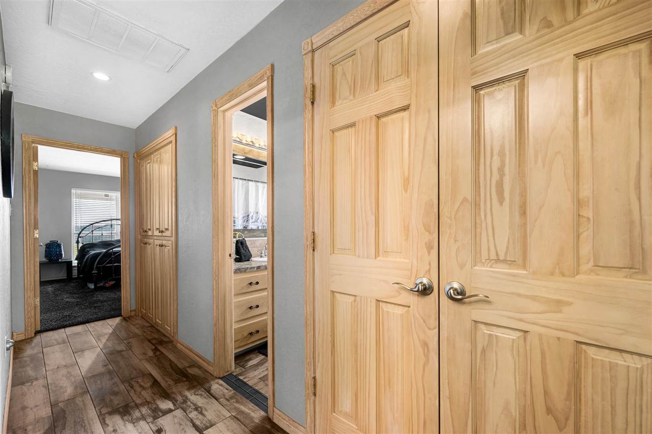 15897 W Gore Blvd, Cache, OK, 73527-3107