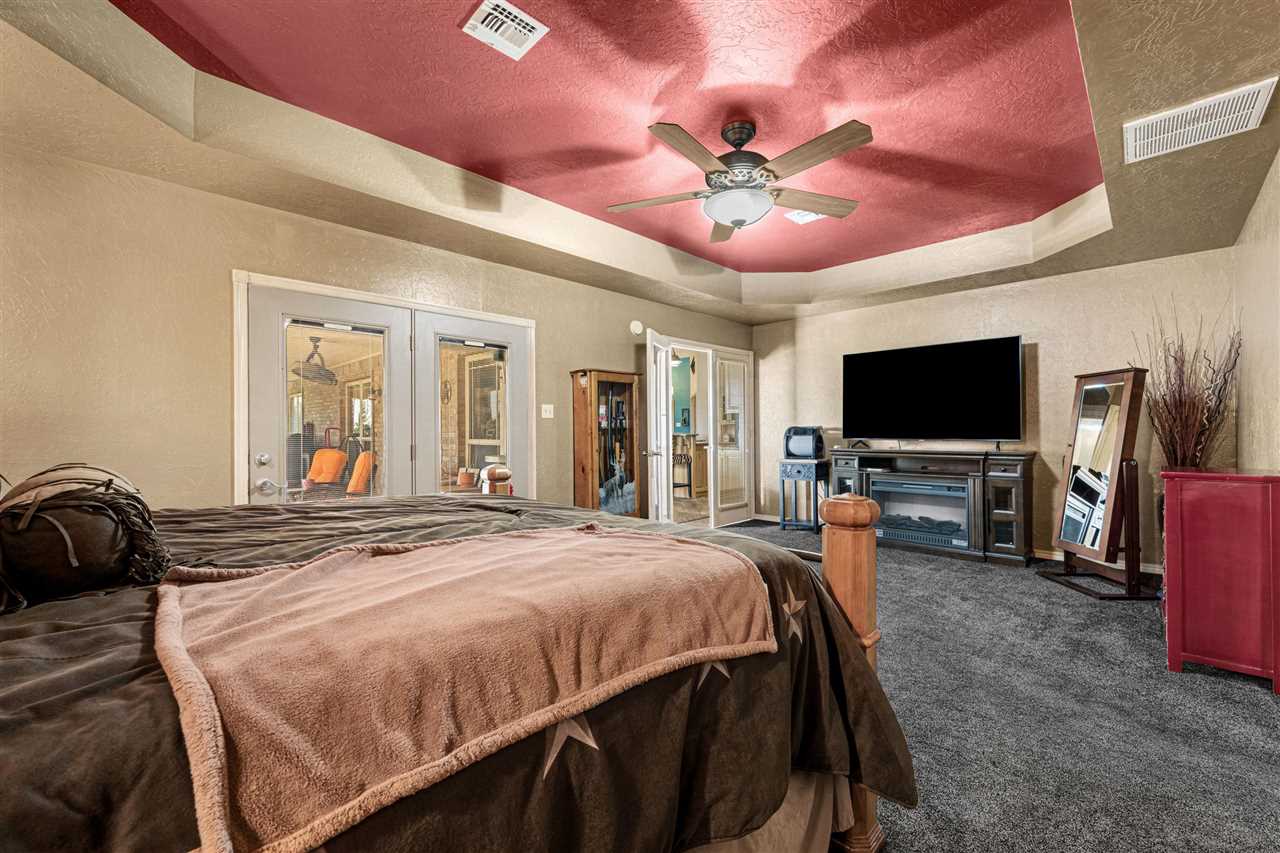 15897 W Gore Blvd, Cache, OK, 73527-3107