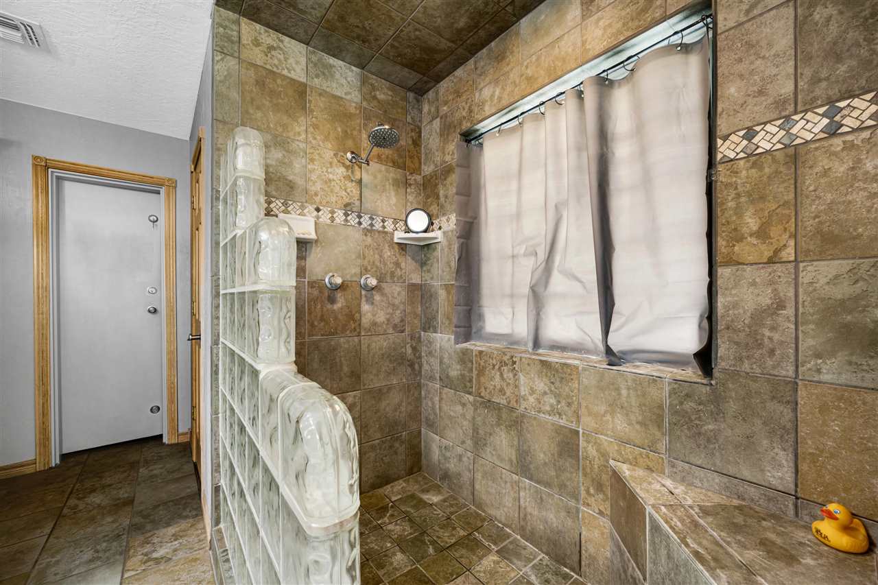 15897 W Gore Blvd, Cache, OK, 73527-3107