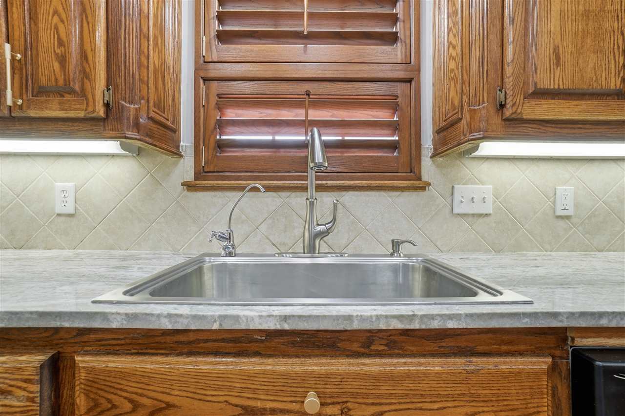 3102 NE Heritage Dr, Lawton, OK, 73507