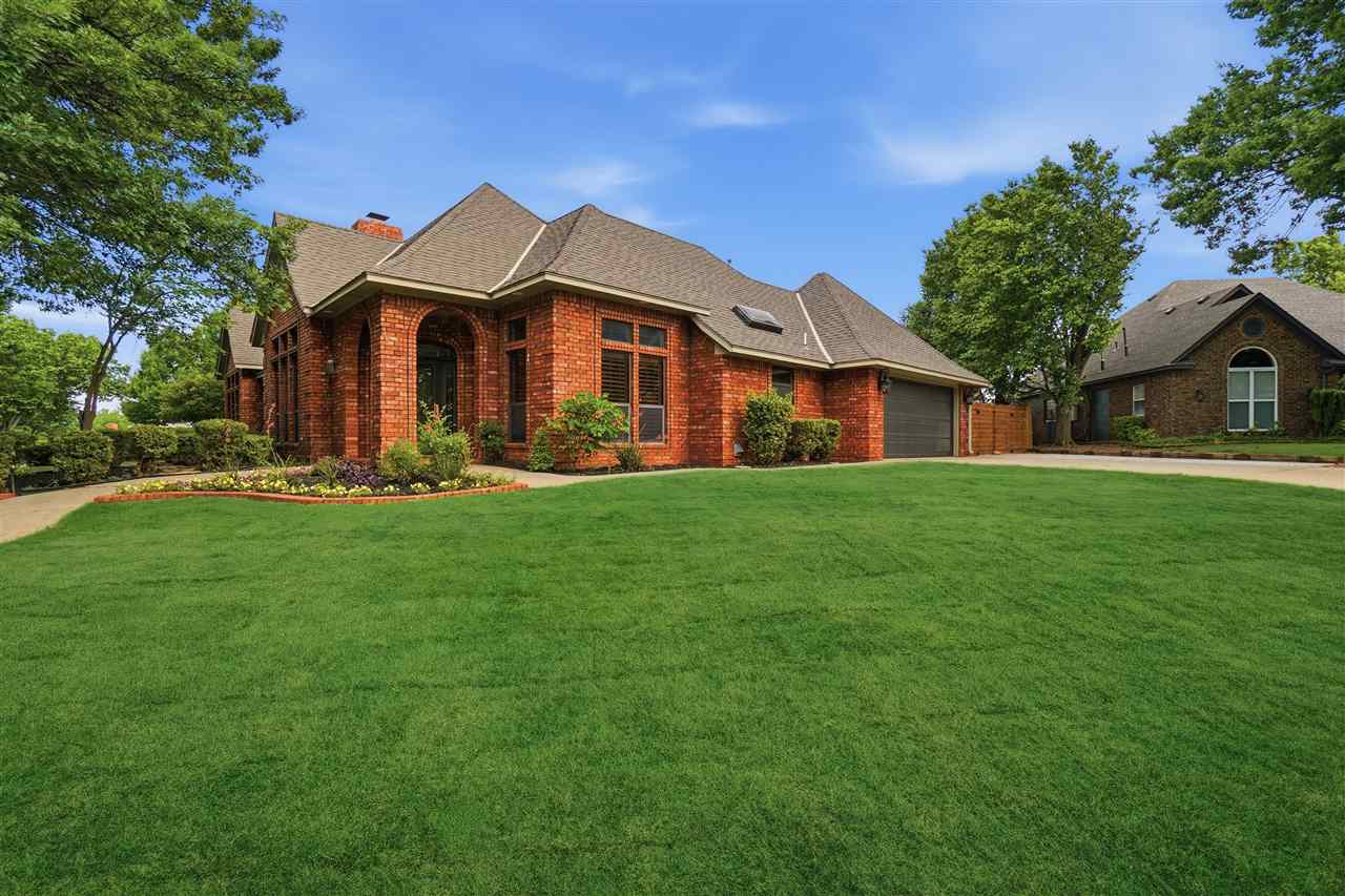 3102 NE Heritage Dr, Lawton, OK, 73507