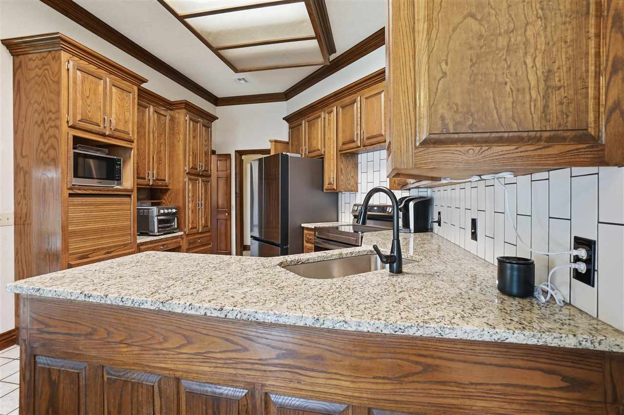 3006 NE Heritage Dr, Lawton, OK, 73507