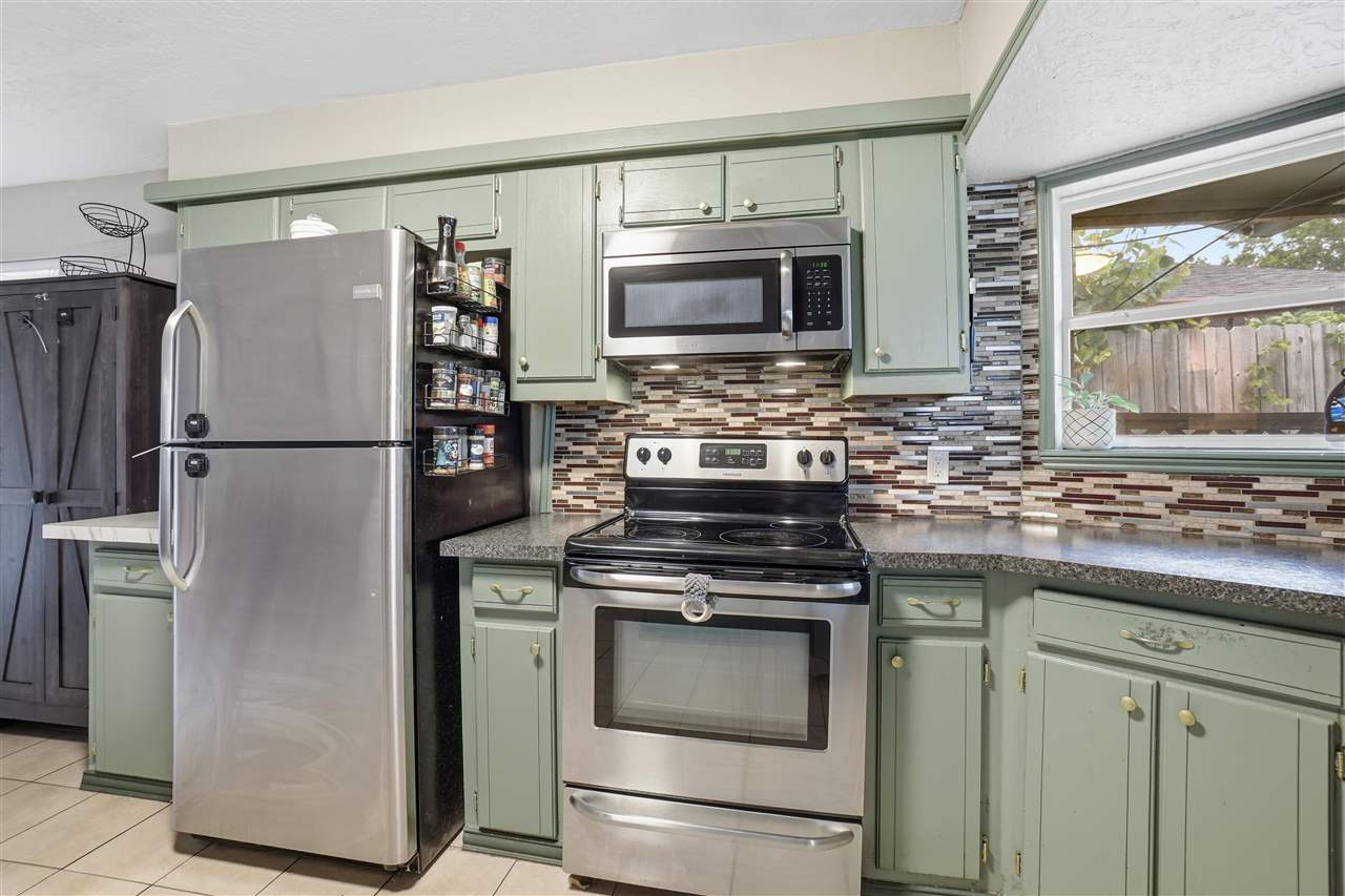 7913 NW Concho Ave, Lawton, OK, 73505