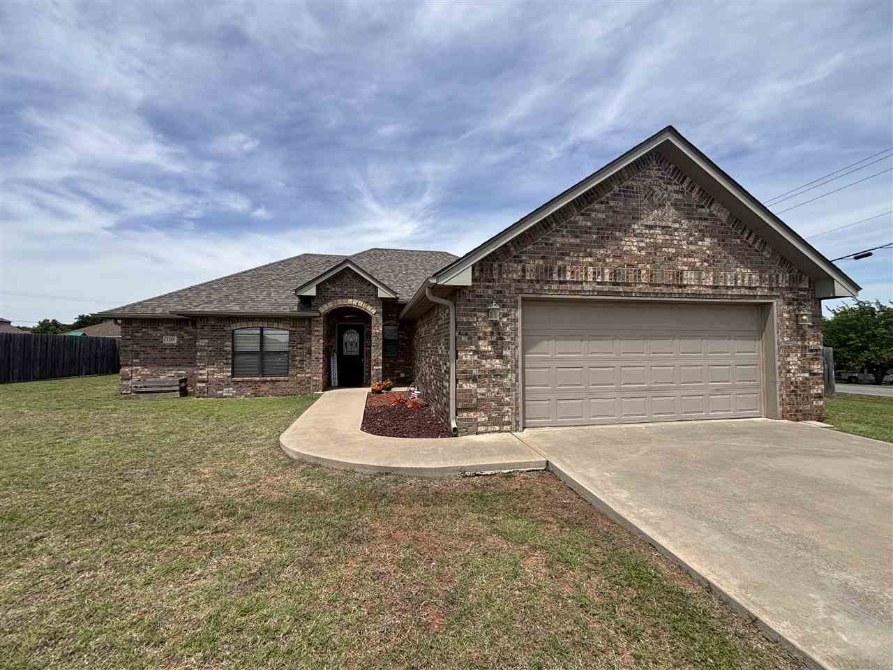 FEATURED PROPERTIES