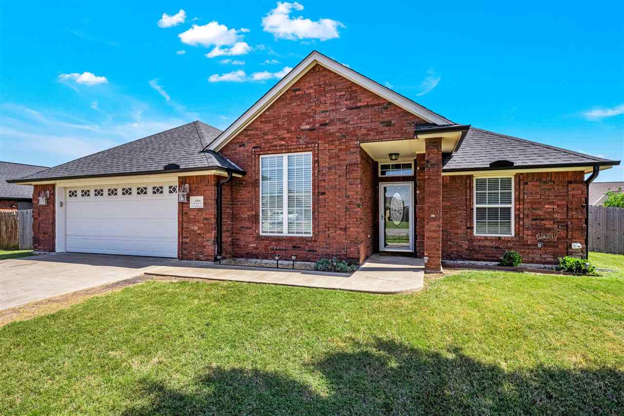 FEATURED PROPERTIES
