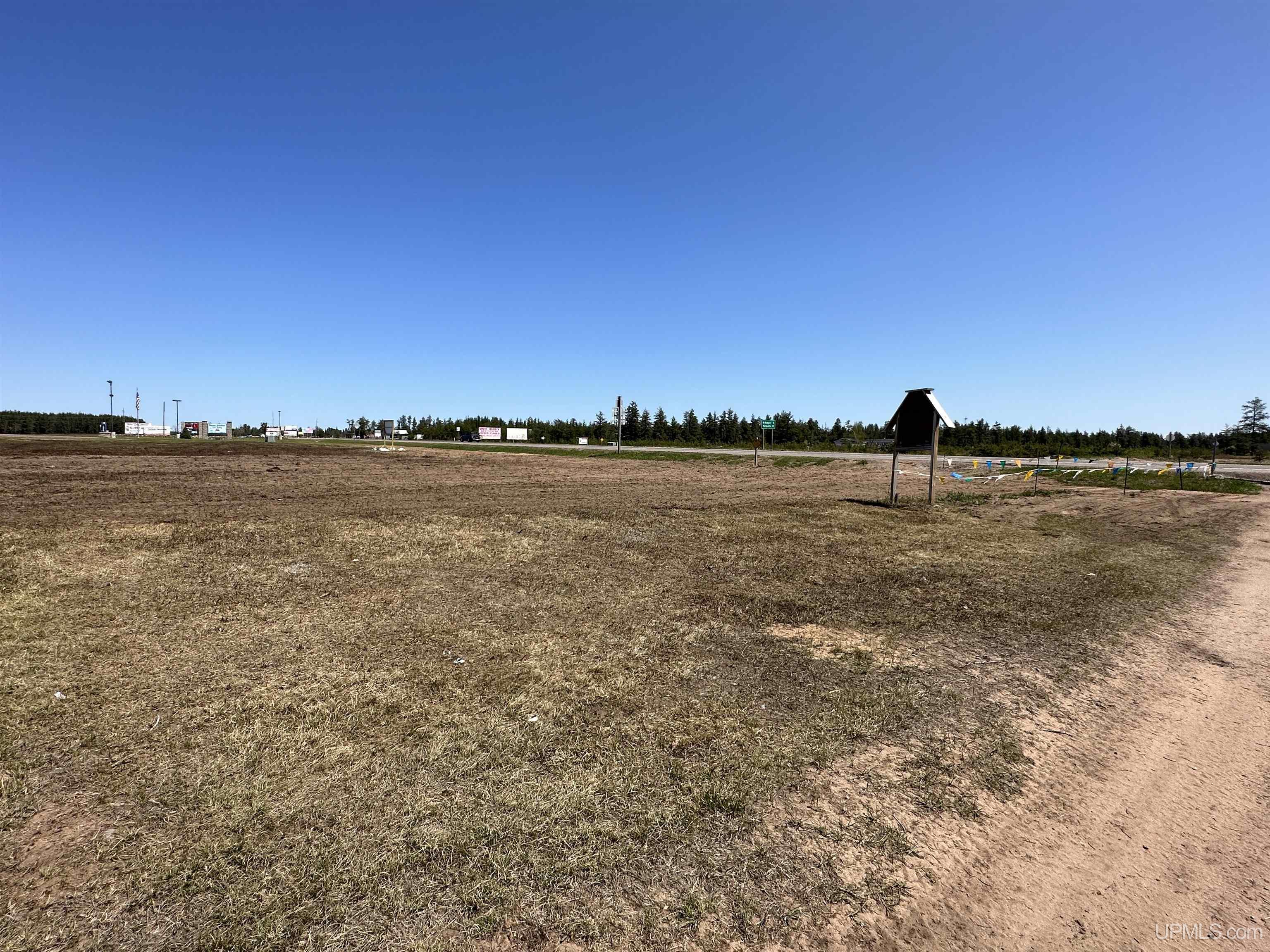 MLS 50103314 Large photo number 4 