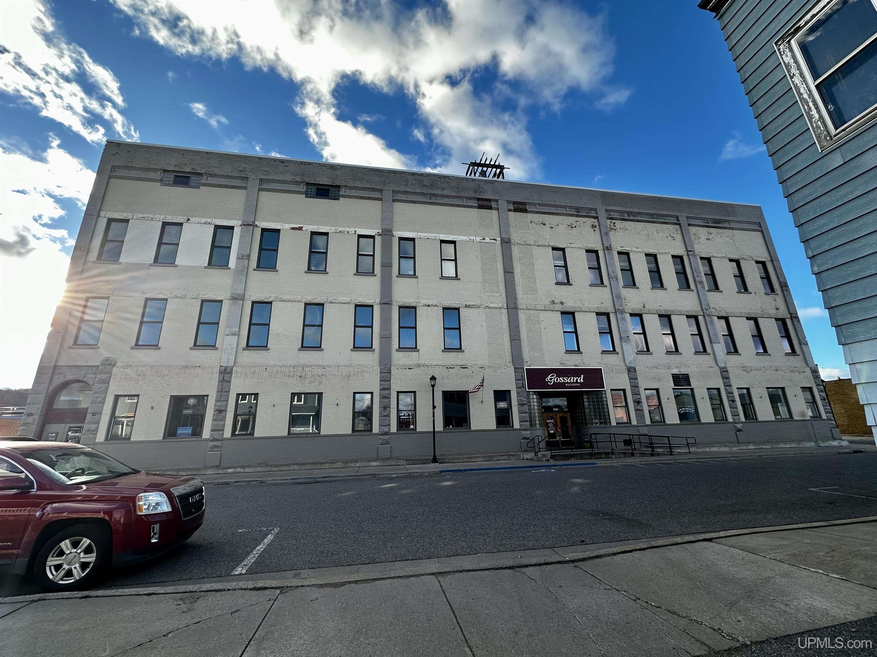 Commercial Listing MLS Number 50128029